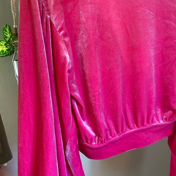 NEW Signature8 Velvet Corset Blouse - Picture 10 of 11